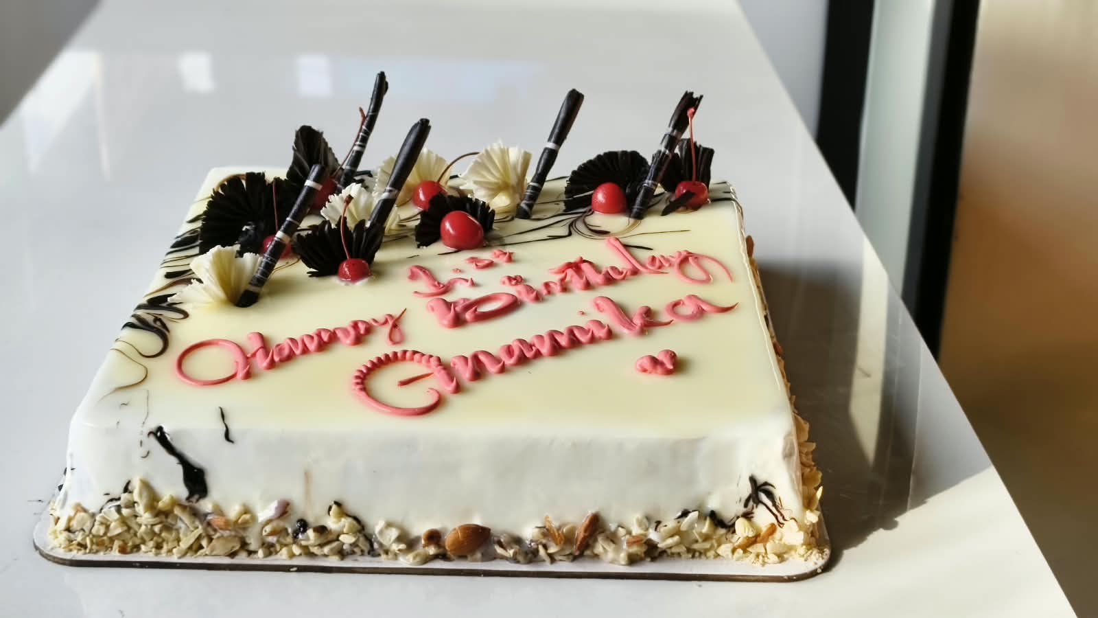 Signature Cake